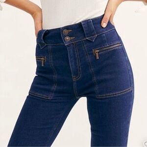 FREE PEOPLE Layla Flare Jeans Dark‎ Wash 31